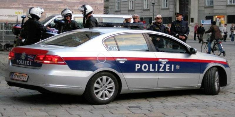 Linz police organized a large-scale action against illegal brothels