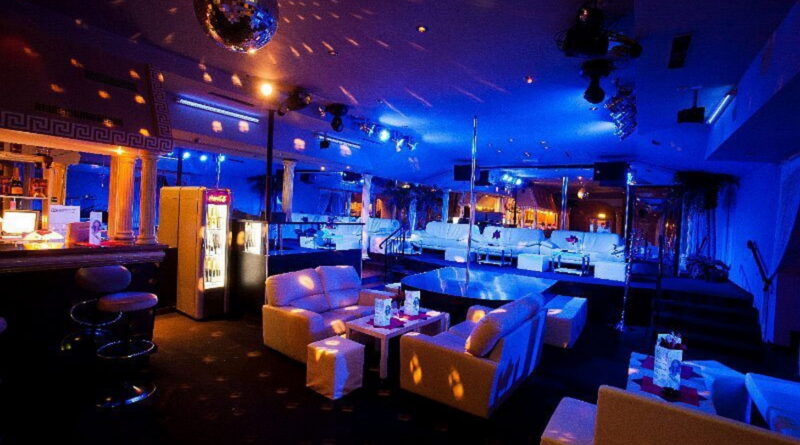 strip club wien maxim